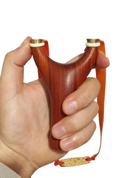 Fionda giapponese in legno